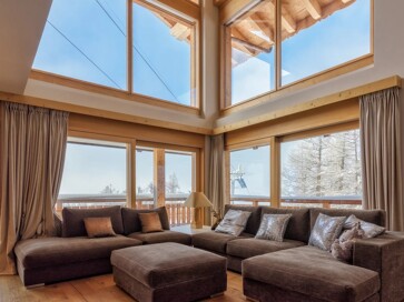 Ski In Ski Out Penthouse