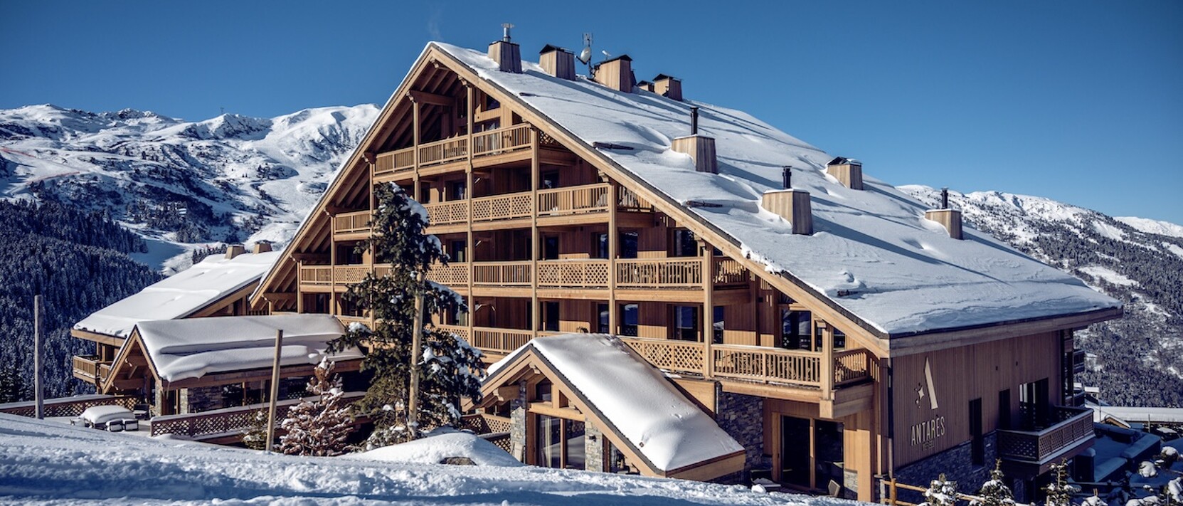 Antares Apartments, France