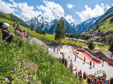 1206/les-deux-alpes-summer-1.jpg
